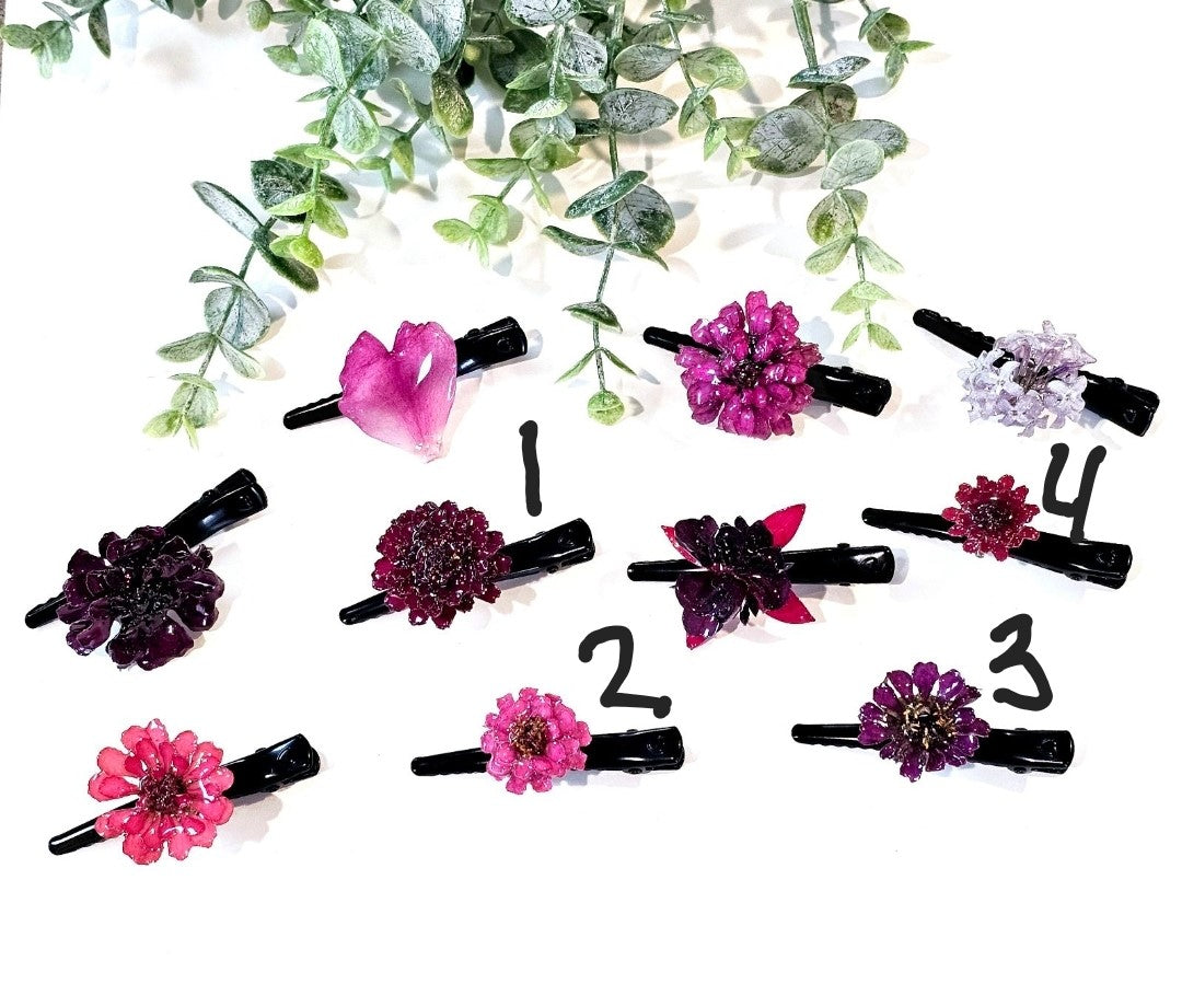 Mini Zinnia Hair Clips